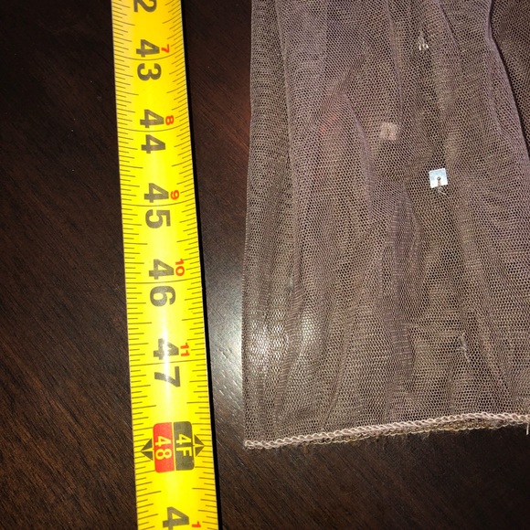 Beautiful ball, prom or formal gown - Picture 4 of 8